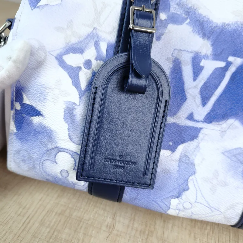 Louis Vuitton Crossbody Bag City Keepall PVC Medium 27 × 13 × 17 cm — detail view 8 of 11