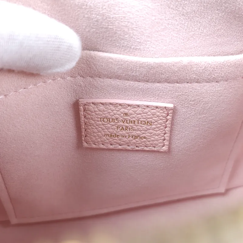 Louis Vuitton Crossbody Bag Speedy20 Pink Empreinte Embossed Calfskin Small 20.5 × 12 × 13.5 cm — detail view 2 of 11