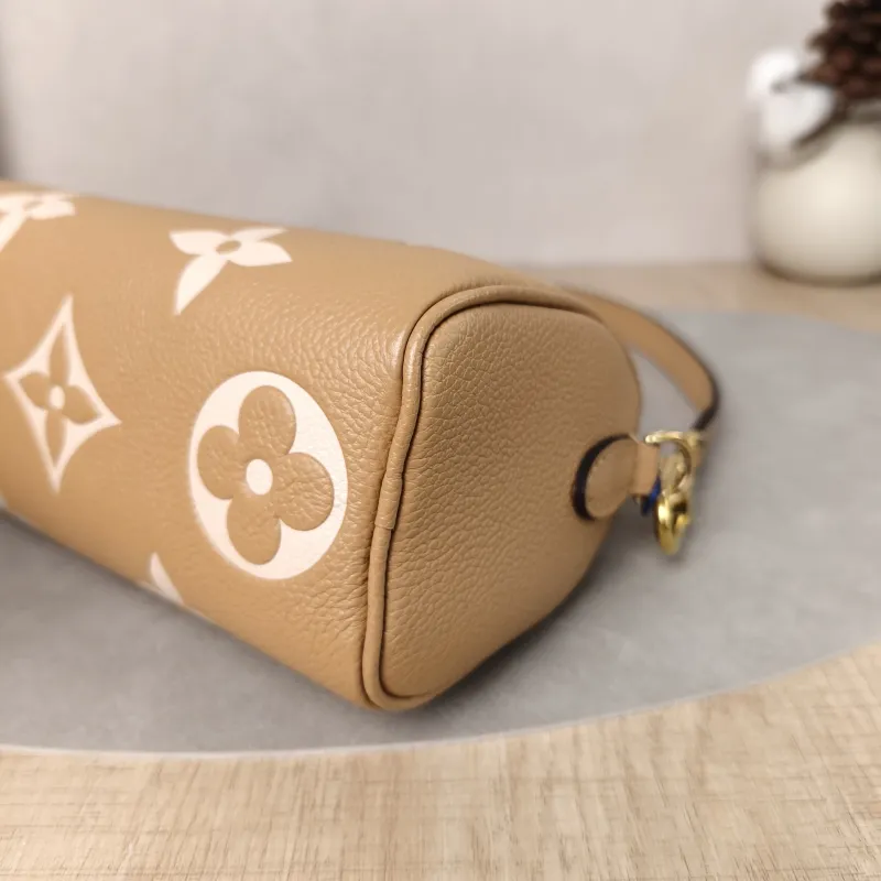 Louis Vuitton Crossbody Bag Speedy Nano · White Empreinte Embossed Calfskinnano16 × 7.5 × 10 cm — detail view 9 of 14