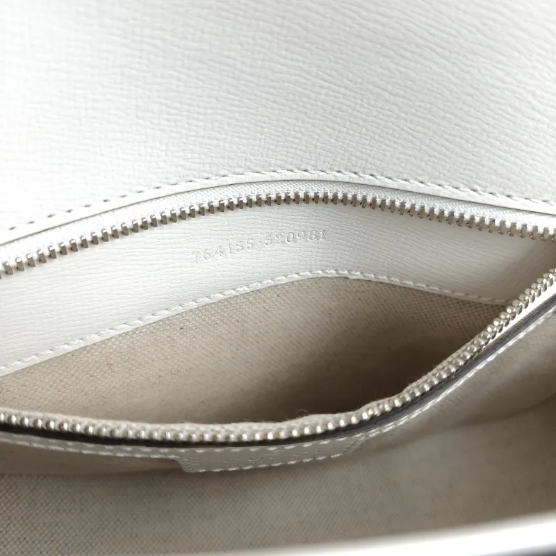 GUCCI Shoulder Bag Horsebit 1955 Horsebit Horsebit Shoulder Bag White Calfskin Small 26.5 × 8 × 17 cm — detail view 3 of 12