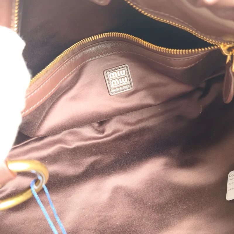 Miumiu Shoulder Bag Joie Shoulder Bag Lambskin Large 52 × 8 × 23 cm — detail view 8 of 10