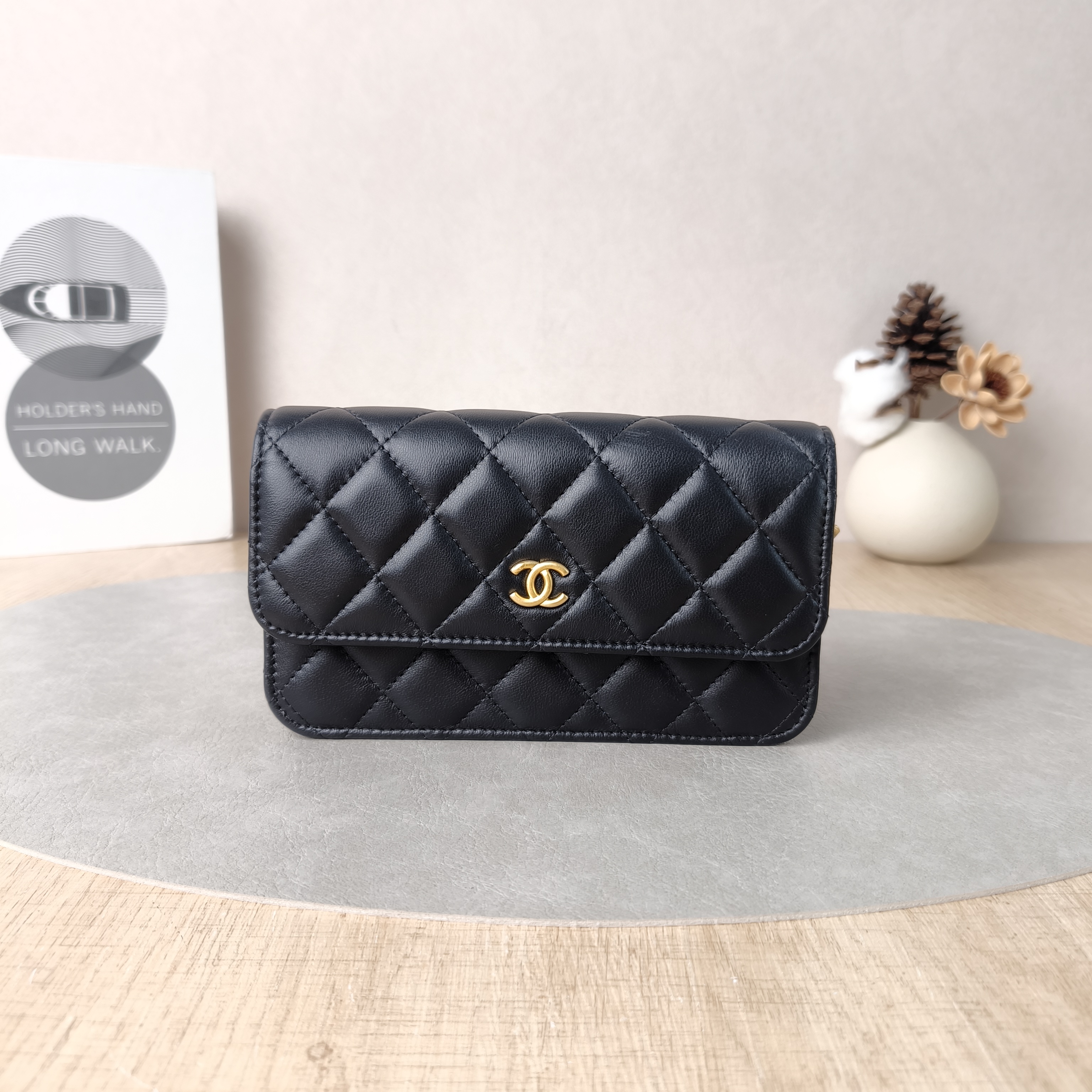 Chanel Crossbody Bag woc Black Lambskinmini17 × 5 × 9.5 cm