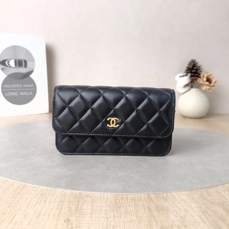Chanel Crossbody Bag woc Black Lambskinmini17 × 5 × 9.5 cm