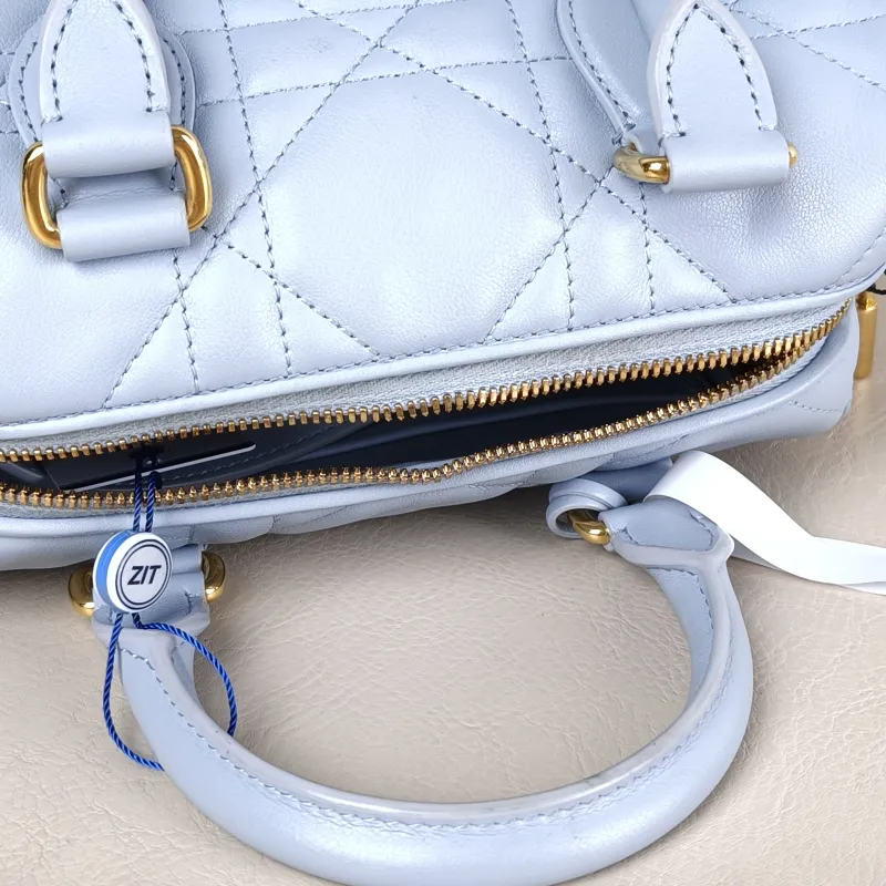 DIOR Shoulder Bag Groove 20 Top Handle Bag Blue Calfskin Small 20.5 × 12 × 13.5 cm — detail view 4 of 12