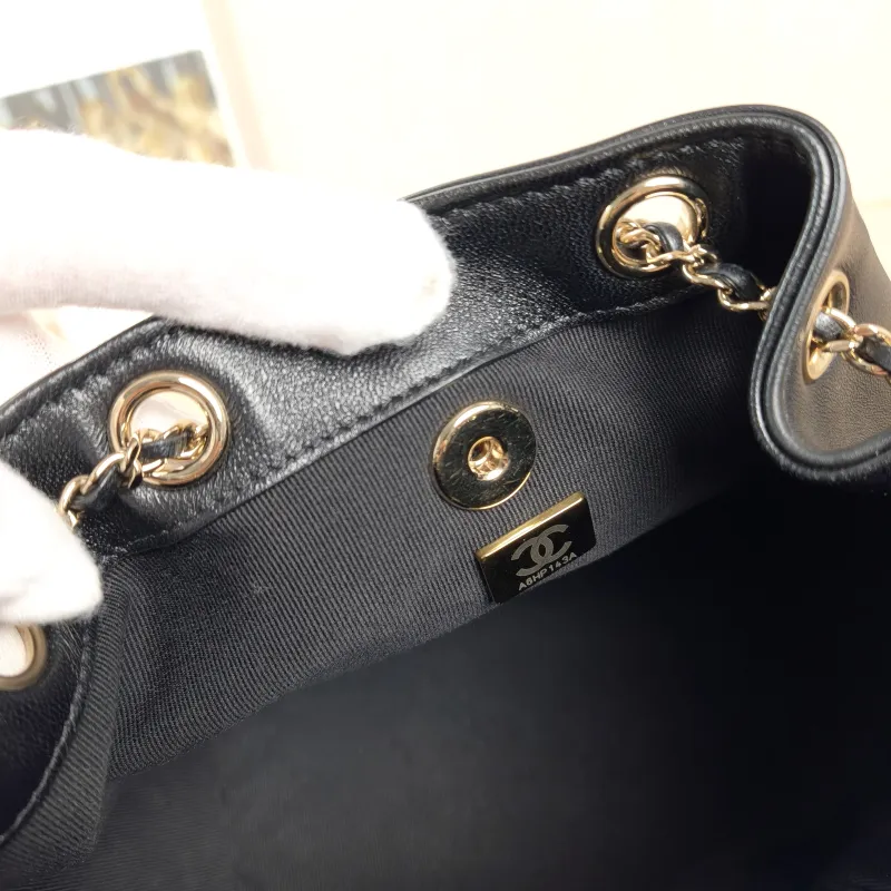 Chanel Backpack Duma Black Lambskin Small18 × 9.5 × 19 cm — detail view 8 of 11