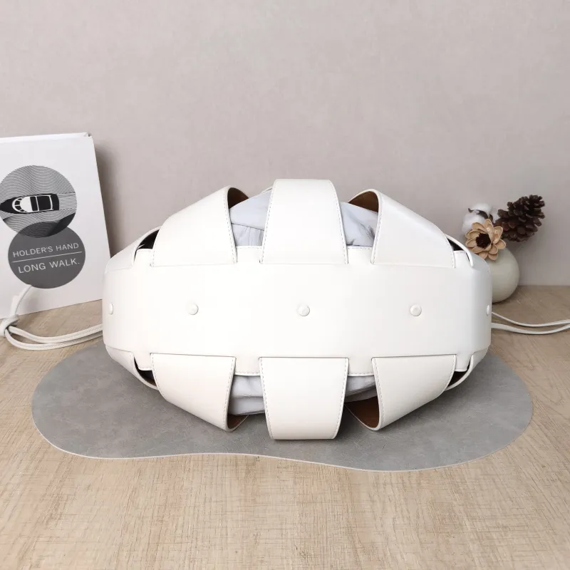 Bottega Veneta Top Handle Bag The Shell Dome Bag White Calfskin One Size 40 × 20 × 20 cm — cover view 3 of 5