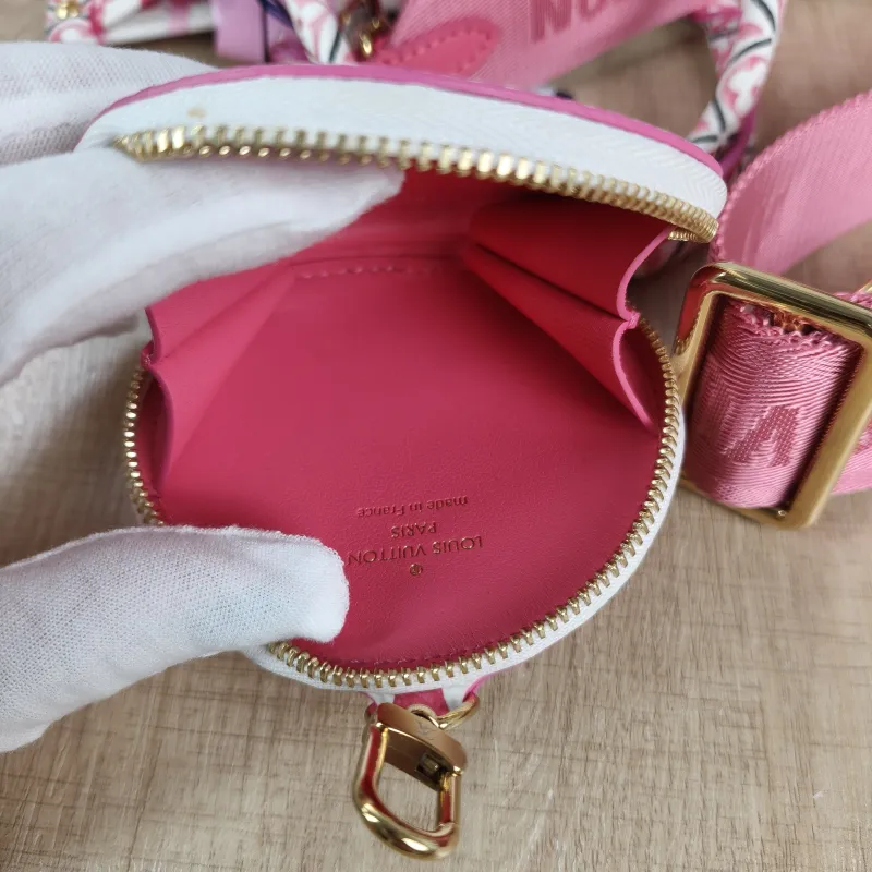 Louis Vuitton Shoulder Bag Onthego Collection PVC Small25 × 11.5 × 19 cm — detail view 8 of 12