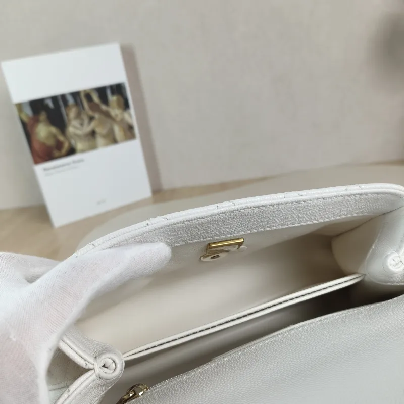 Chanel Top Handle Bag Coco Handle​White Grained Calfskin Small24 × 10 × 14 cm — detail view 12 of 14