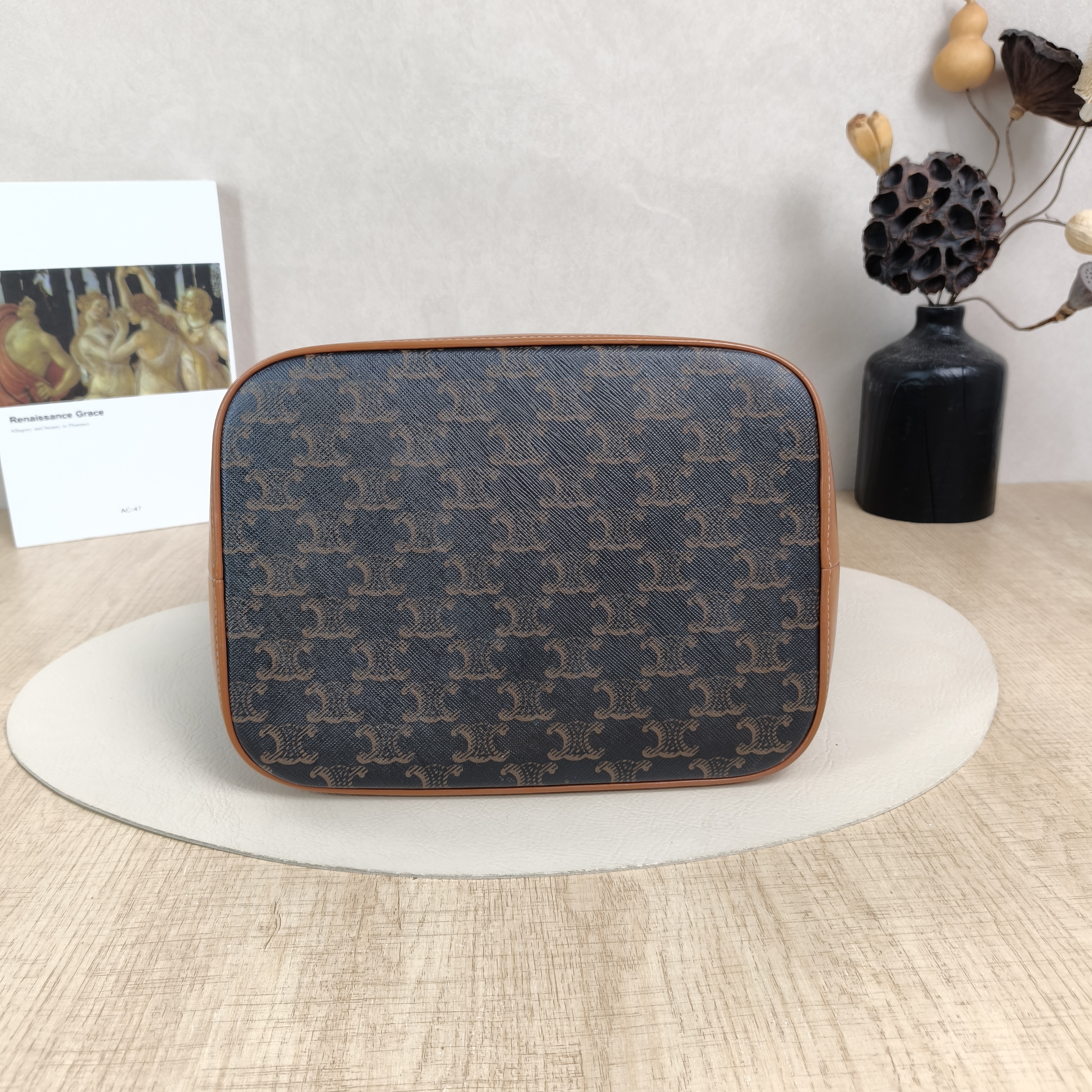 CELINE Crossbody Bag Triomphe Bucket Bag Monogram PVC Medium24 × 18 × 27 cm — cover view 2 of 5