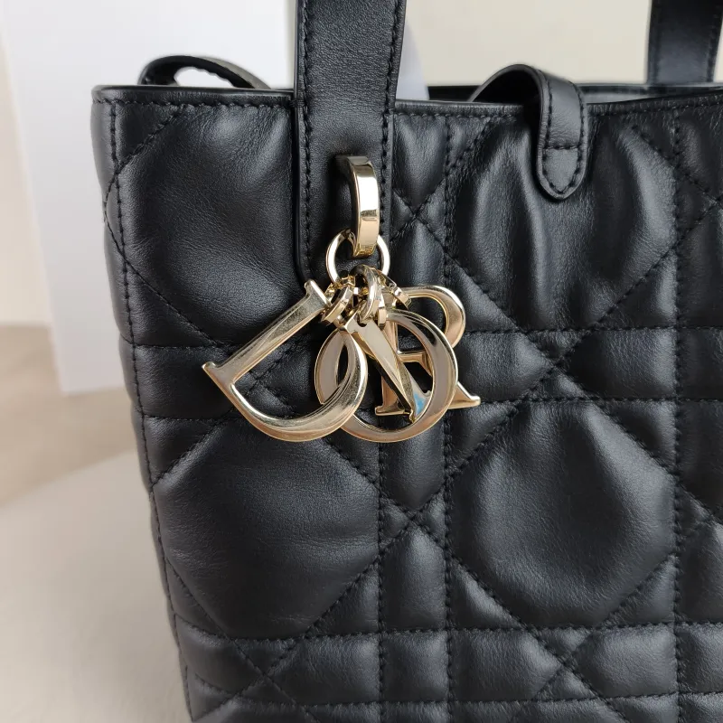 DIOR Shoulder Bag TOUJOURS Edition Black Calfskin Small 18.5 × 12 × 18.5 cm — detail view 1 of 12