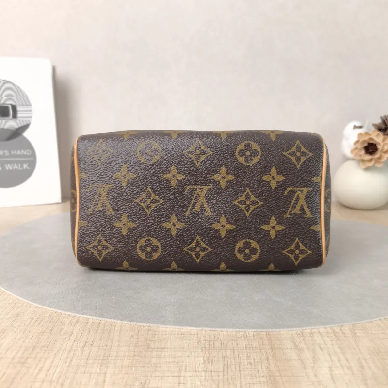 Louis Vuitton Crossbody Bag Speedy20 Shoulder Strap PVC Small20.5 × 12 × 13.5 cm — cover view 4 of 6