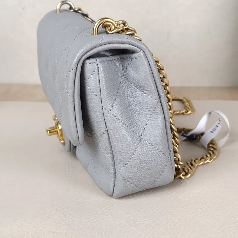 Chanel Crossbody Bag Classic Flap Large Mini CF Mini Grey Grained Calfskin mini20 × 6 × 12 cm — detail view 2 of 13
