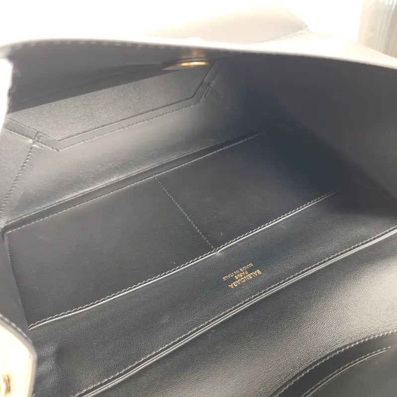 BALENCIAGA Crossbody Bag Top Handle Crossbody Bag Black Calfskin One Size 28 × 12 × 23 cm — detail view 3 of 13