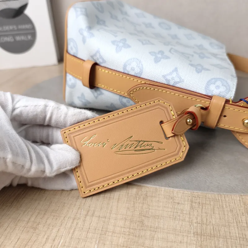 Louis Vuitton Top Handle Bag ALL IN BB Blue PVC BB 16 × 12 × 18 cm — detail view 1 of 14