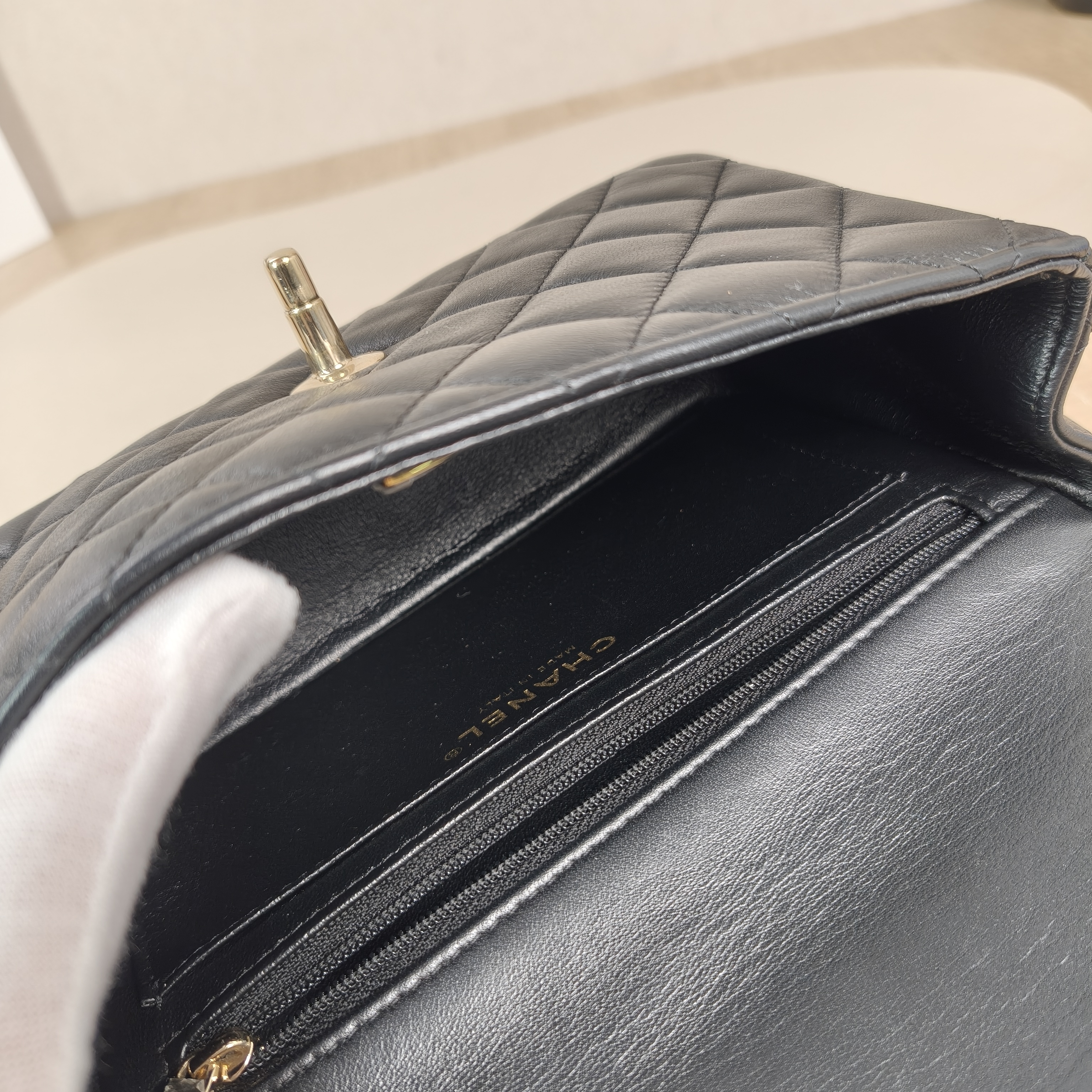 CHANEL Bag 22sclassic flag large mini cf mini mini20*6*12 detail 6