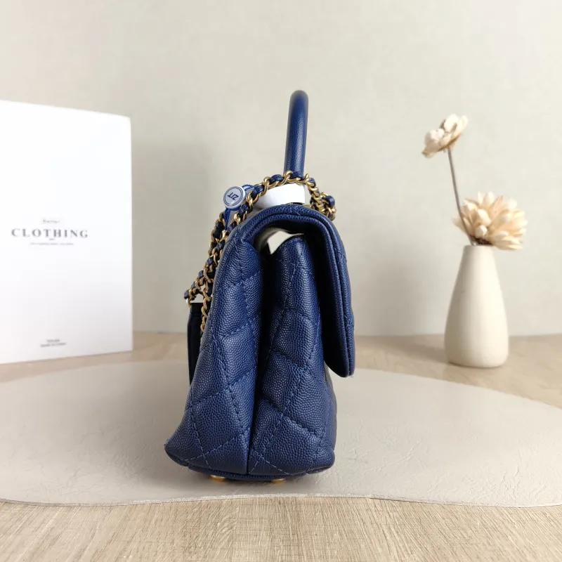 Chanel Top Handle Bag Coco Handle​ Grained Calfskin Small 24 × 10 × 14 cm 25 — detail view 12 of 12