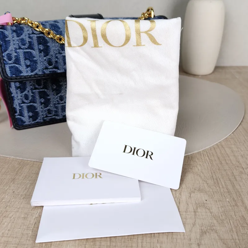 DIOR Crossbody Bag 30 Montaigne East-West 30 Blue Small 21 × 6 × 12 cm — detail view 12 of 15