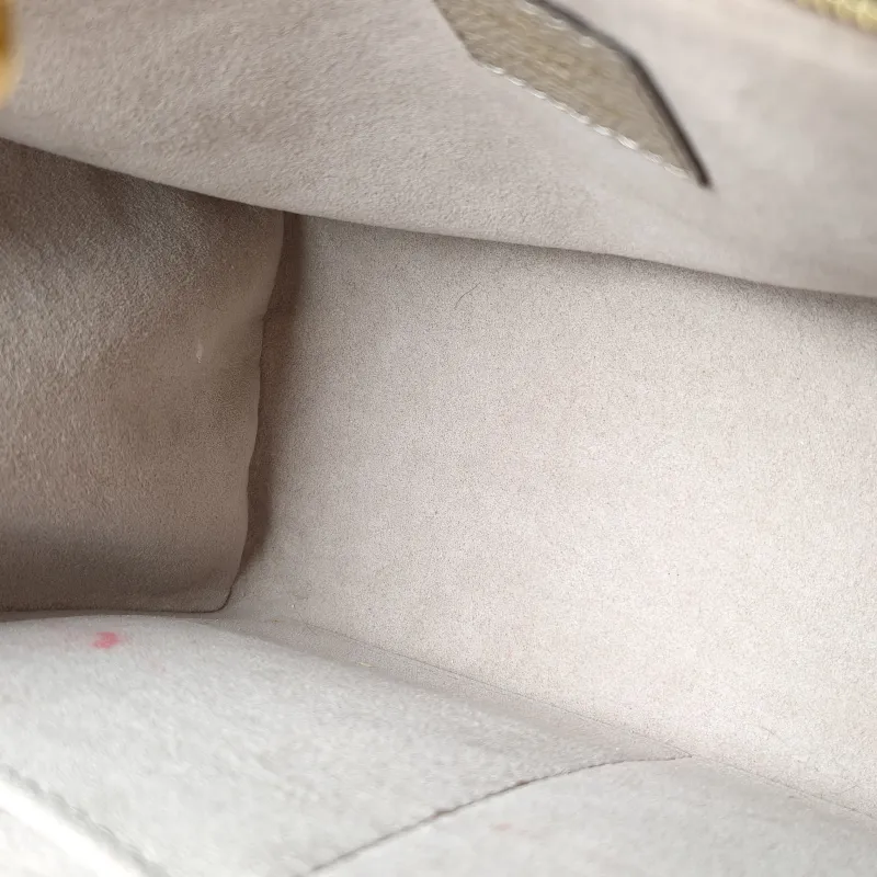 Louis Vuitton Shoulder Bag Onthego · White Monogram Empreinte Embossed Calfskin Small 25 × 11.5 × 19 cm — detail view 11 of 12
