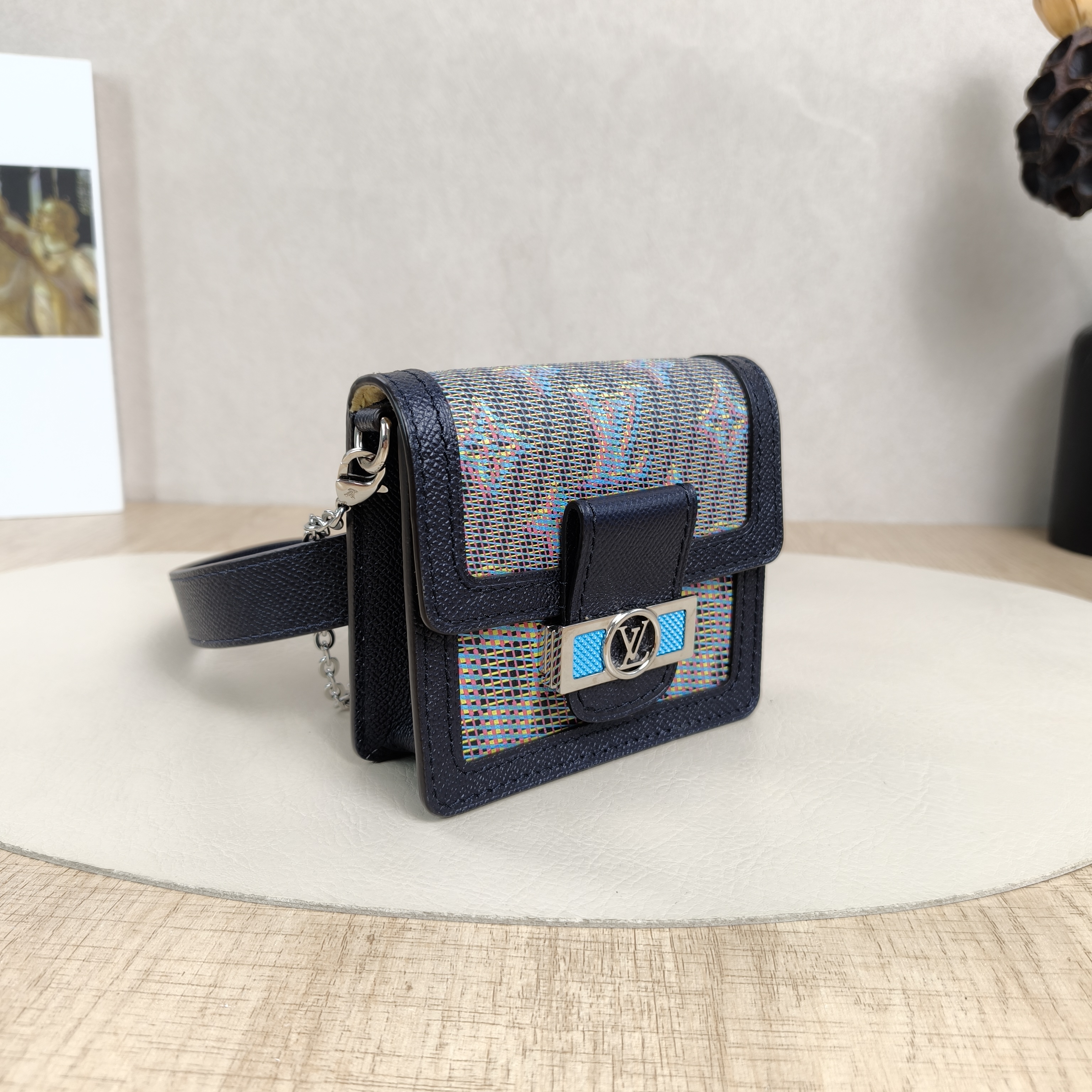 Louis Vuitton Belt Bag Dauphine Belt Bag Navy PVCBB12 × 3.5 × 10.5 cm — cover view 3 of 6
