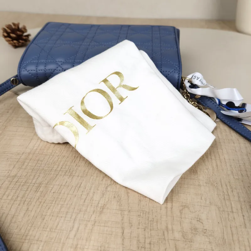DIOR Shoulder Bag Shoulder Bag Blue Lambskin One Size18 × 3 × 13 cm — detail view 4 of 10