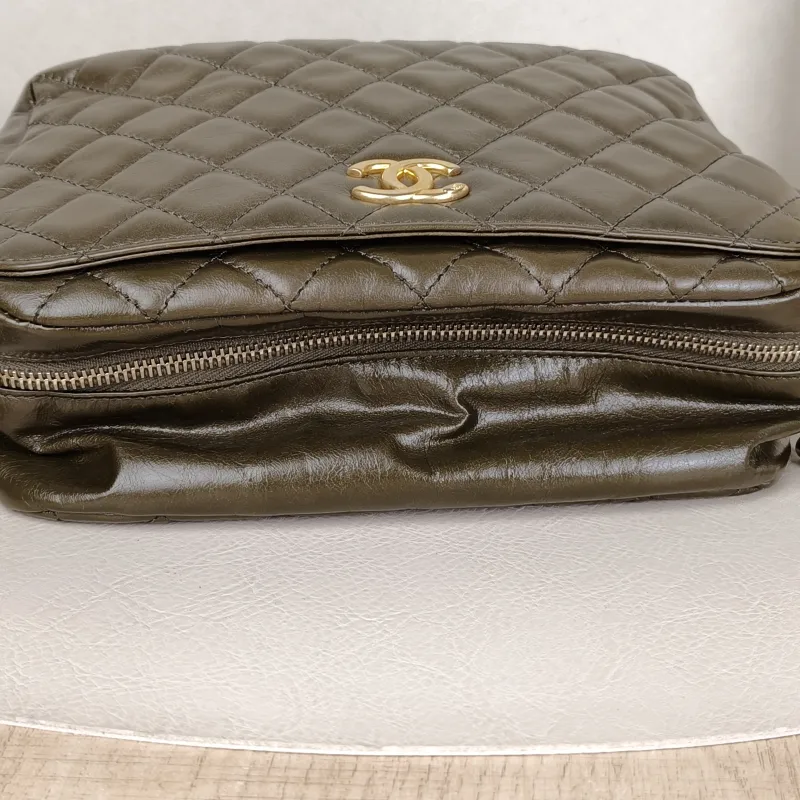 Chanel Crossbody Bag Camera Bag Waxed Leather 22.5 × 9 × 16.5 cm — detail view 7 of 16