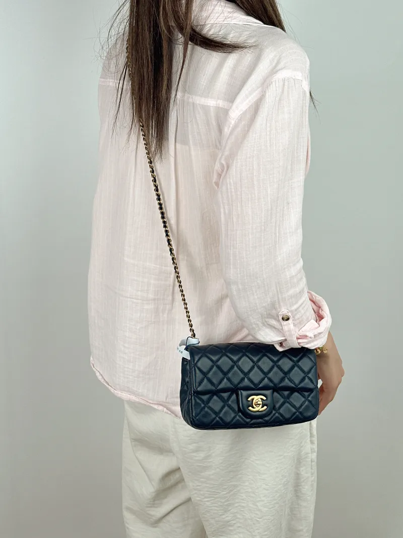 Chanel Crossbody Bag mini Blue Lambskin One Size20 × 6 × 12 cm — on-model view 2 of 2