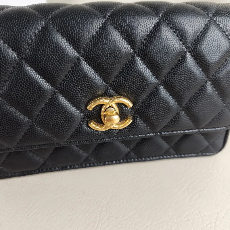 Chanel Crossbody Bag woc Black Calfskin Mini 19 × 6 × 11 cm — detail view 7 of 11