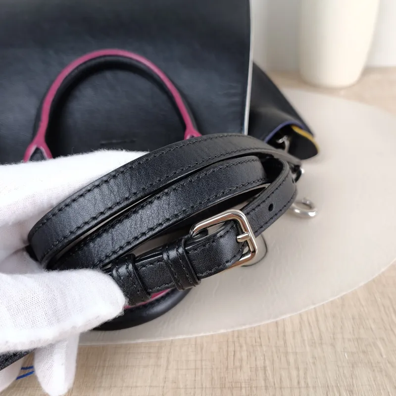 FENDI Top Handle Bag Top Handle Bag Black Calfskin 21.5 × 11 × 17 cm — detail view 5 of 11