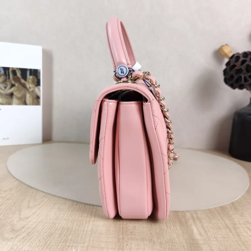 Chanel Crossbody Bag Trendy CC Pink Lambskin Small 25 × 12 × 17 cm Microchip Edition — detail view 8 of 14