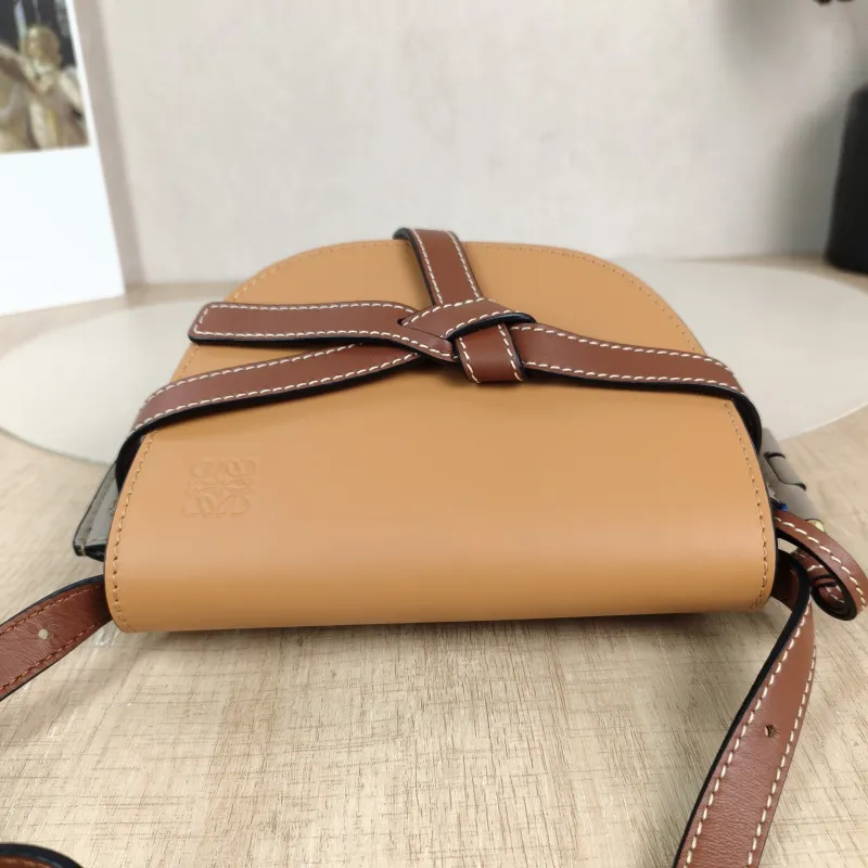 LOEWE Crossbody Bag Gate Colorblock Calfskin Mini 15 × 8 × 12.5 cm — detail view 10 of 12