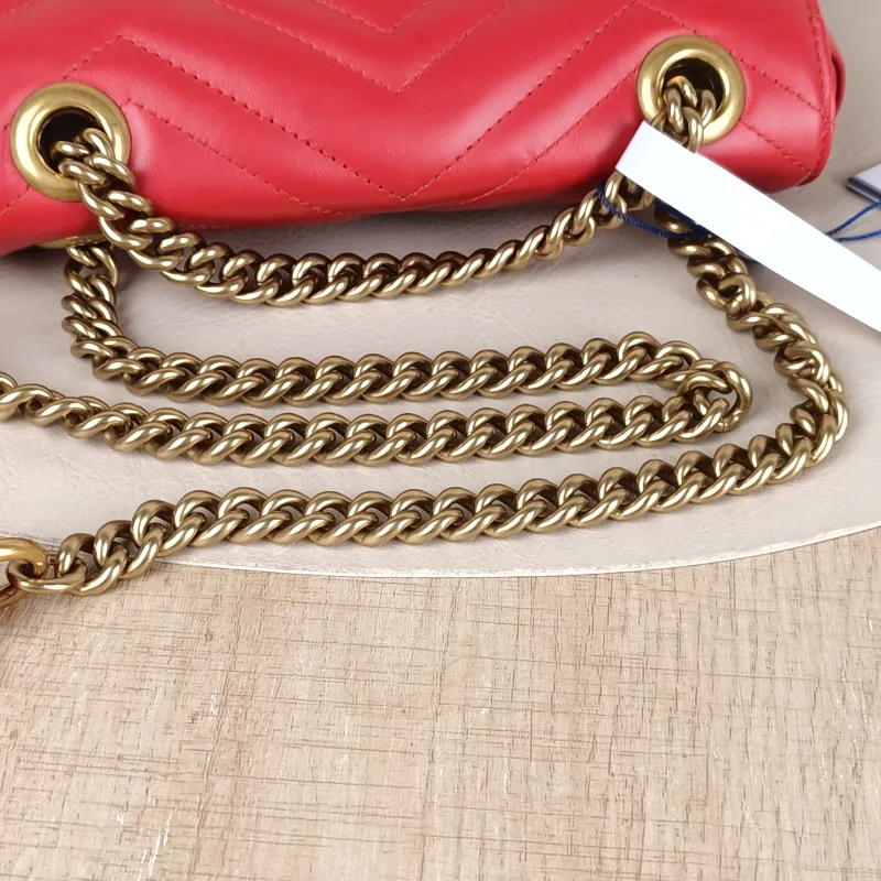 GUCCI Crossbody Bag GG Marmont Small Marmont 22Red Calfskin Small22 × 6 × 13 cm — detail view 11 of 13