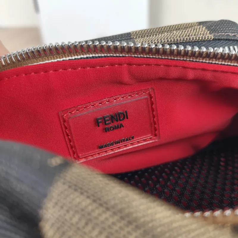 FENDI Belt Bag Belt Bag Monogram Canvas One Size 27 × 5.5 × 13 cm — detail view 5 of 8