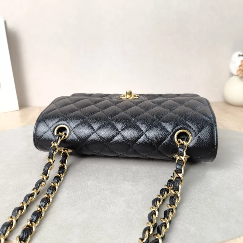 Chanel Crossbody Bag Classic Flap CF Black Grained Calfskin Small 23 × 6 × 14.5 cm — detail view 11 of 12