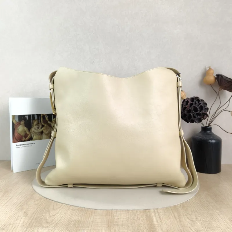 Bottega Veneta Shoulder Bag Cradle Shoulder Bag Yellow Calfskin One Size 39 × 3 × 33 cm