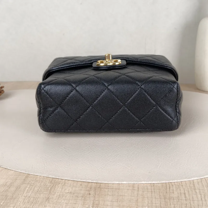 Chanel Crossbody Bag Box Black Calfskin One Size17 × 7 × 14.5 cm — cover view 4 of 5