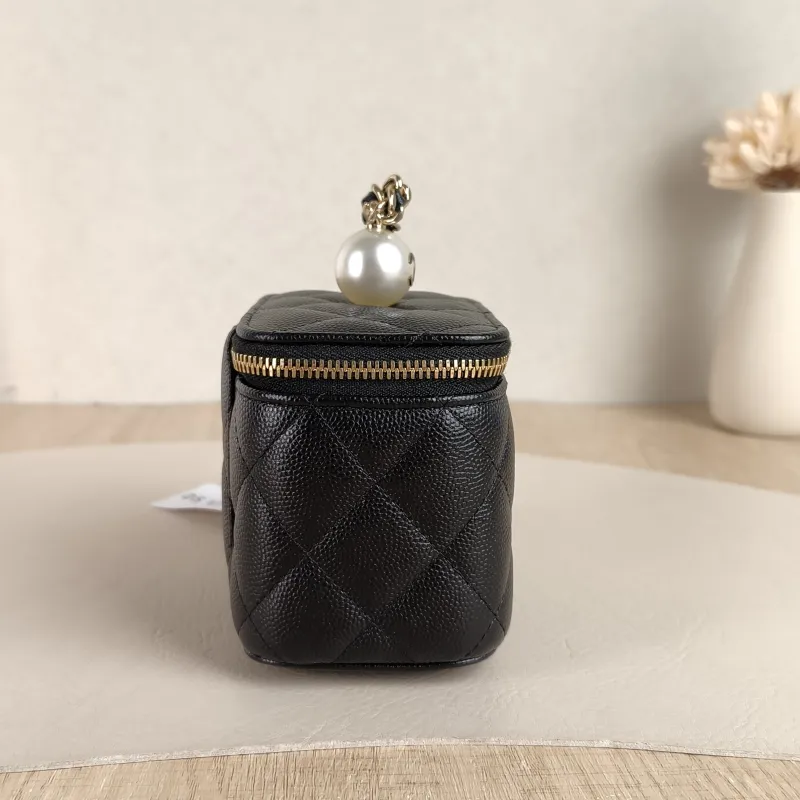 Chanel Top Handle Bag Edition Pearl Black Calfskin Mini 10 × 7 × 9 cm 31 — detail view 1 of 11
