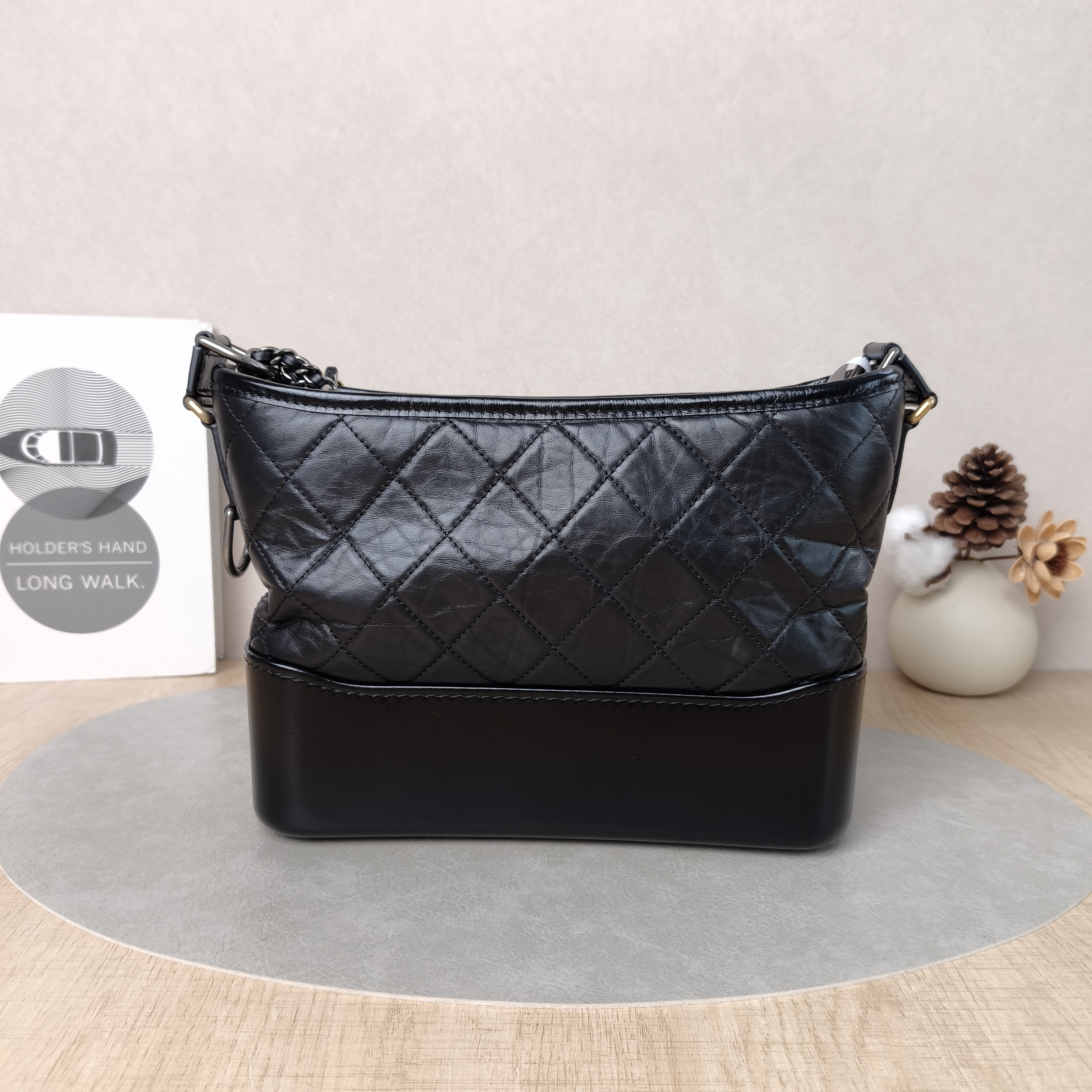 Chanel Crossbody Bag Gabrielle Gabrielle Bag Black CC alfskin Medium26 × 9 × 20 cm — cover view 2 of 6