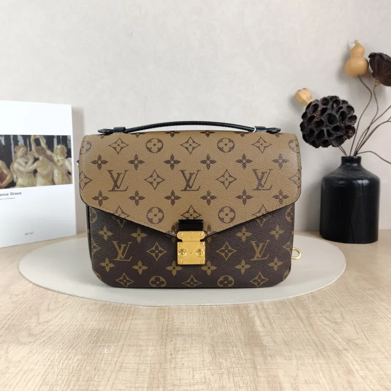Louis Vuitton Crossbody Bag Pochette Métis Monogram Colorblock PVC Medium 25 × 7 × 19 cm
