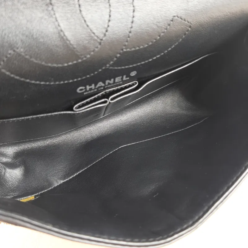 Chanel Crossbody Bag 2.55 Black Calfskin Small 24 × 7.5 × 16 cm 20 — detail view 13 of 14