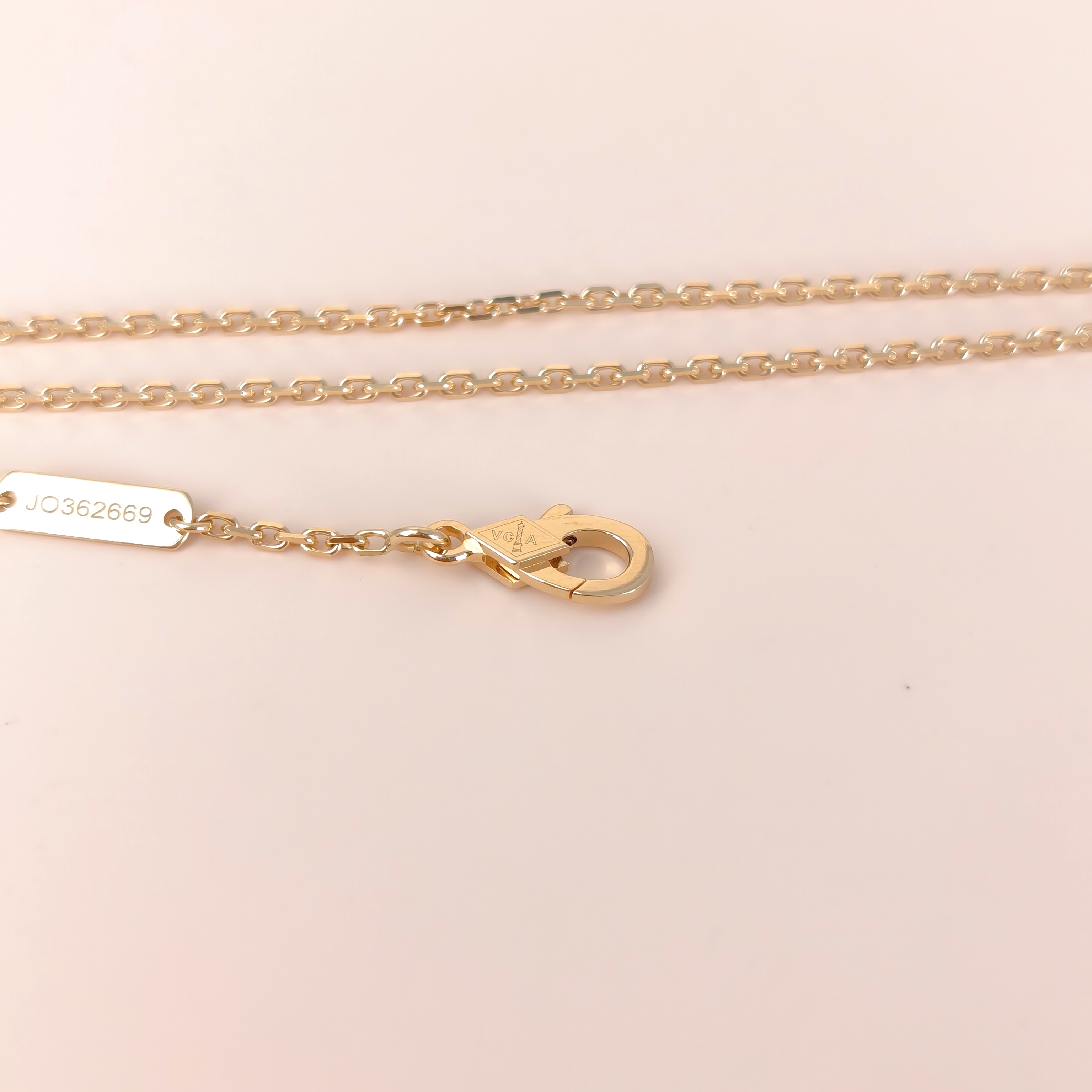 Van Cleef & Arpels Necklace Alhambra Alhambra Collection Necklace 18KY ellow Gold Vintage Small42cm — cover view 3 of 10