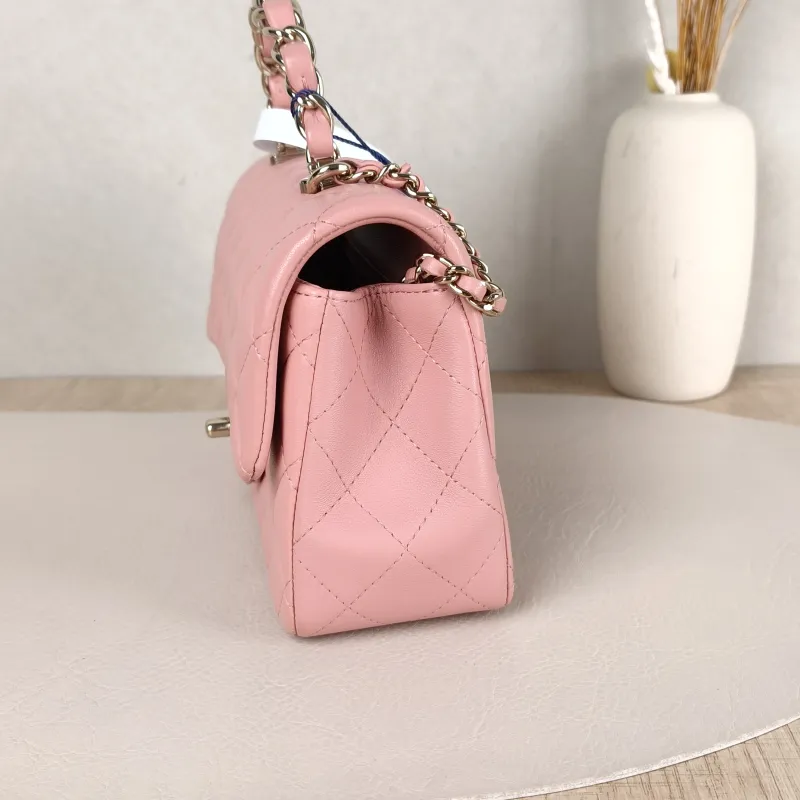 Chanel Crossbody Bag23k logo mini Pink Lambskin mini20 × 6 × 12 cm — detail view 10 of 14