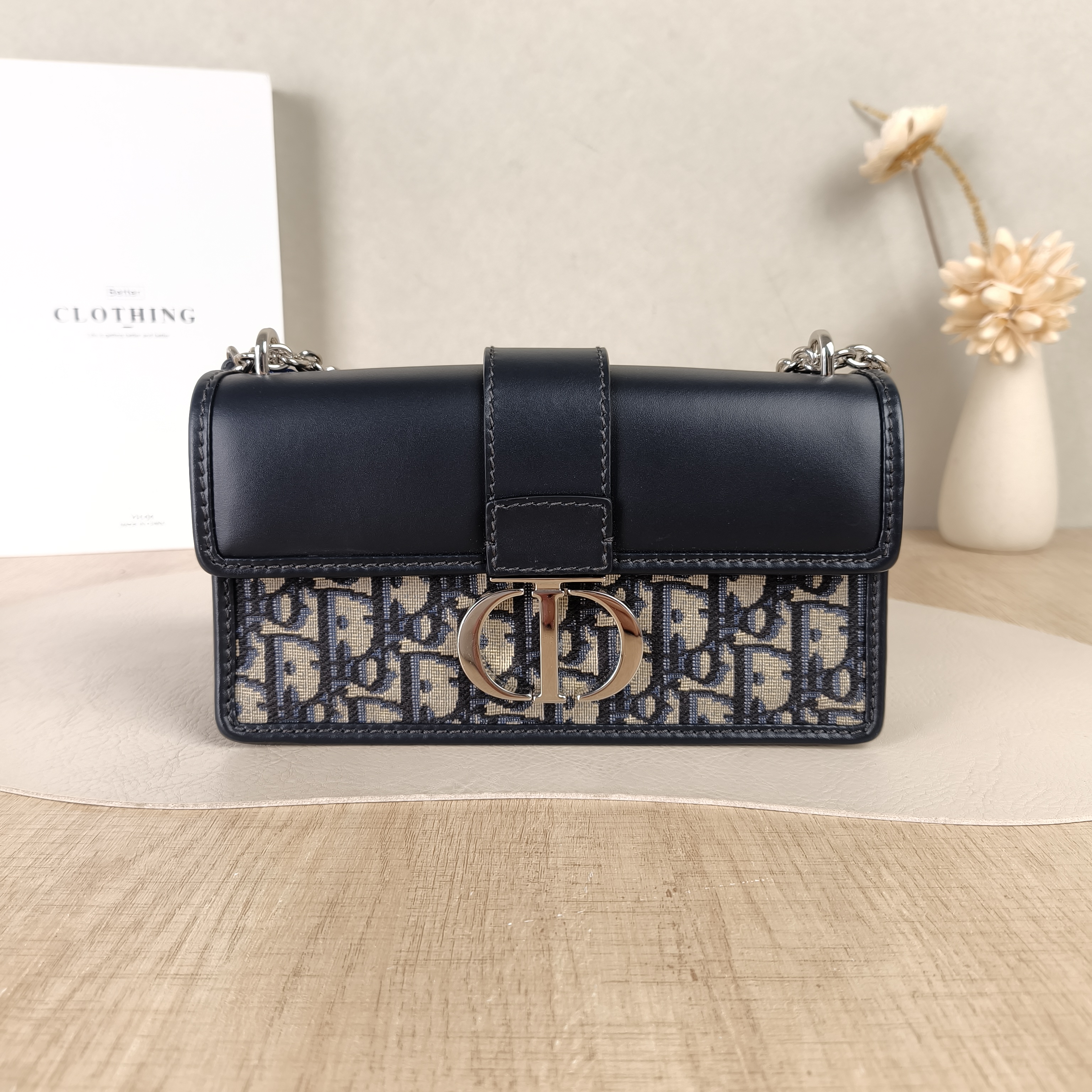 DIOR Crossbody Bag30 Montaigne East-West 30Colorblock Canvas， Small21 × 6 × 12 cm
