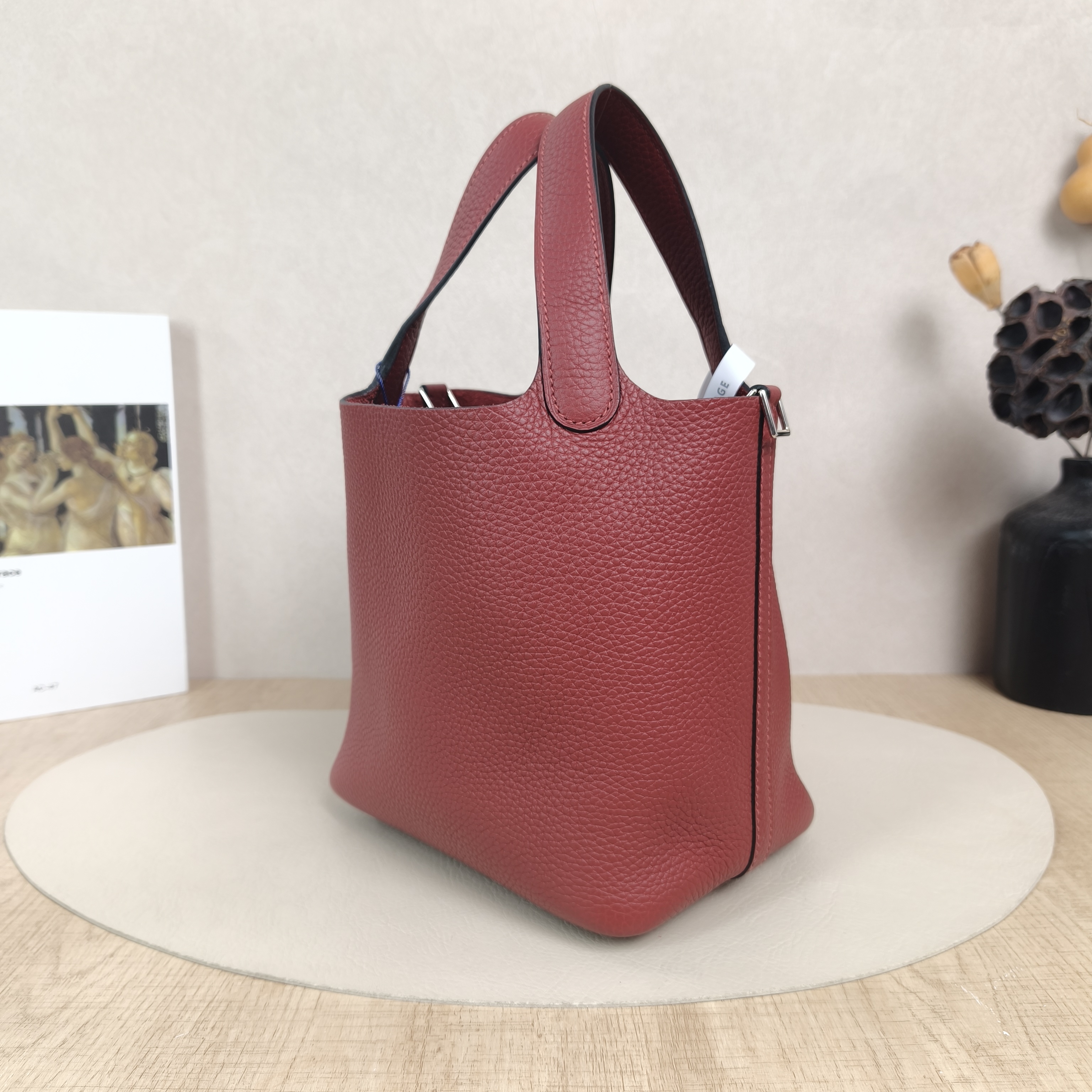 Hermès Top Handle Bag Picotin Lock 18 18Burgundy Taurillon Clemence TC Calfskin Small18 × 13 × 18 cm — cover view 6 of 6