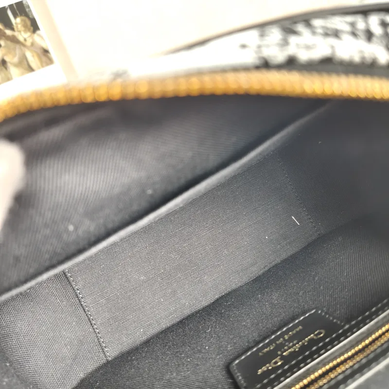DIOR Top Handle Bag D-Vibe Bowling Bag Colorblock Canvas Small 25 × 9.5 × 16 cm — detail view 5 of 11