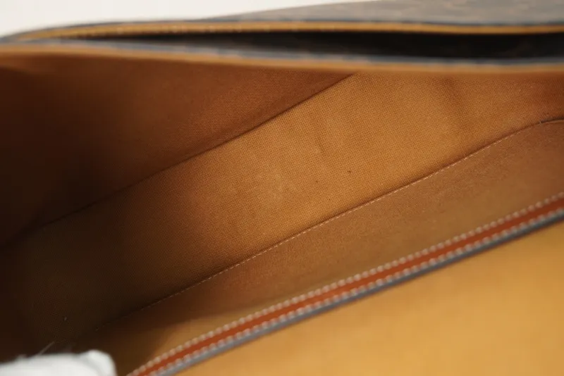 CELINE folco Crossbody Bag Brown Monogrampvc · 29 × 9 × 24 cm — detail view 15 of 18