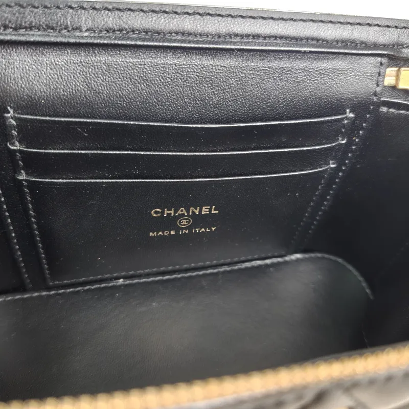Chanel Crossbody Bag Edition Box Bag Cosmetic Bag Black Lambskin 16 × 8 × 9.5 cm — detail view 6 of 12