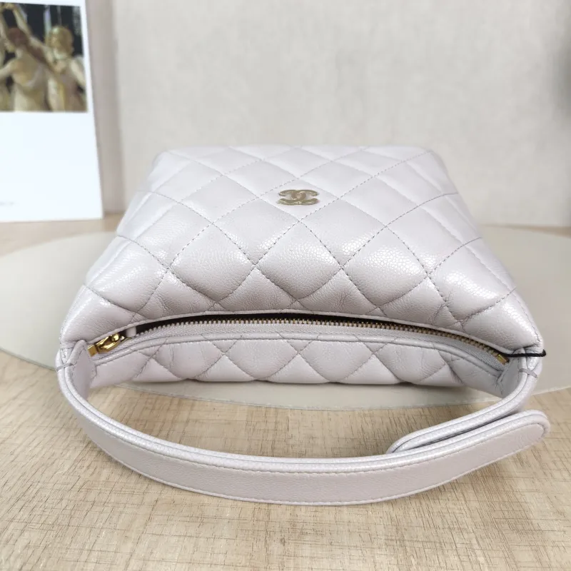 Chanel Crossbody Bag Crossbody Bag Grained Calfskin One Size16 × 6 × 13 cm — detail view 11 of 12