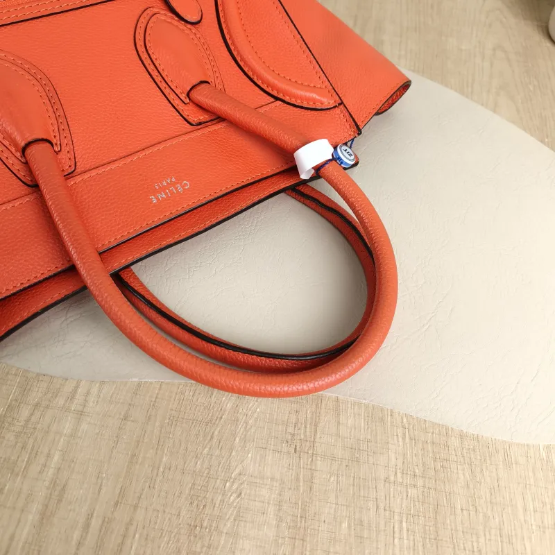 CELINE Top Handle Bag Luggage Micro Red Calfskin Medium26 × 13 × 27 cm — detail view 12 of 12