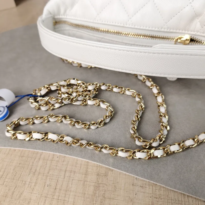 Chanel Crossbody Bag Crossbody Bag White Gold-Tone Hardware Grained Calfskin One Size 21.5 × 7.5 × 19 cm — detail view 3 of 13