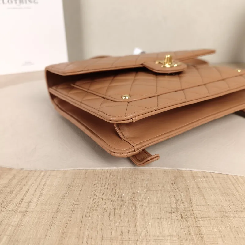 Chanel Backpack Backpack Brown Lambskin One Size23 × 6 × 18 cm — detail view 13 of 14